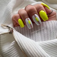 салон красоты selfie nail&beauty club на комсомольском проспекте изображение 7