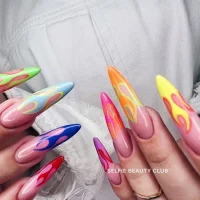 салон красоты selfie nail&beauty club на улице земляной вал изображение 7